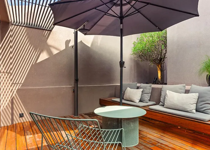 Nikiou Suites Luxury Residence