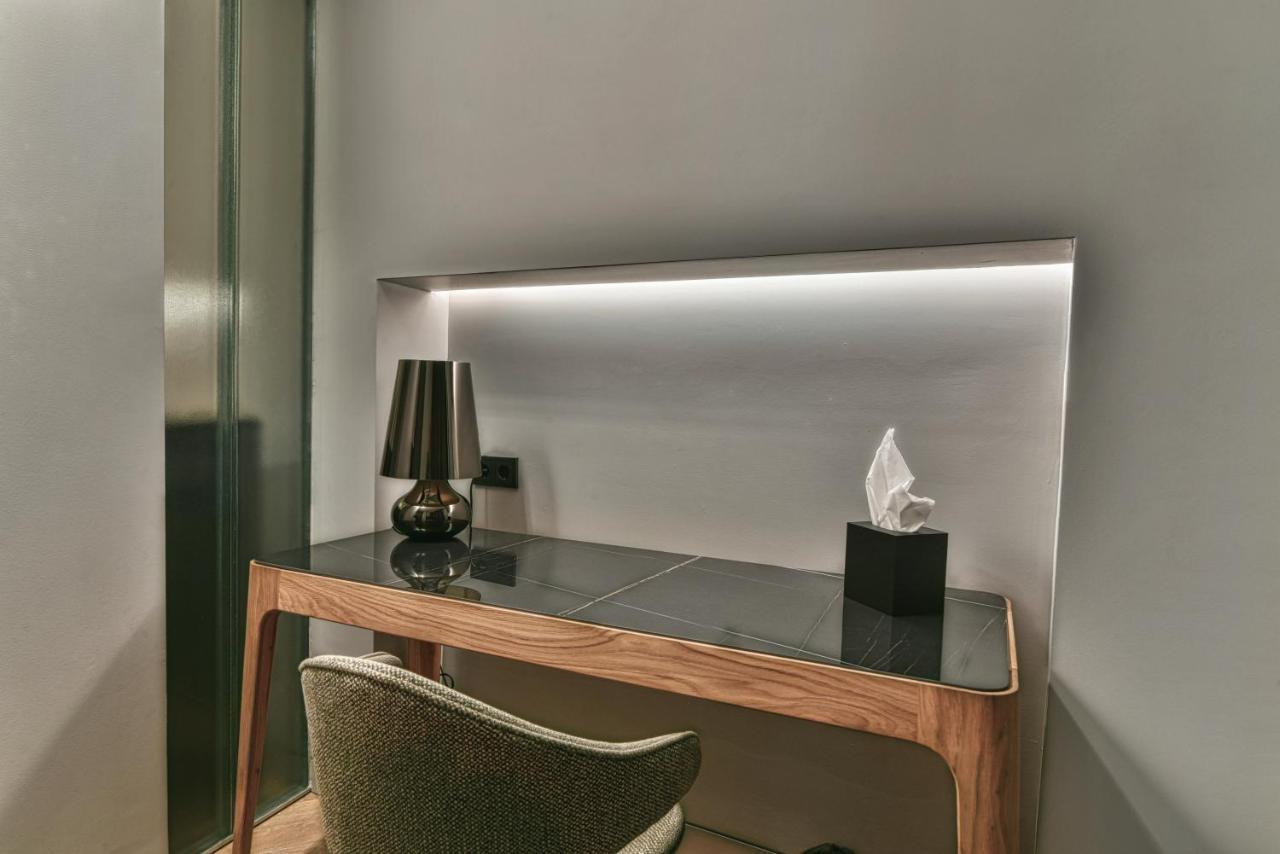 Nikiou Luxury Hotel 4*