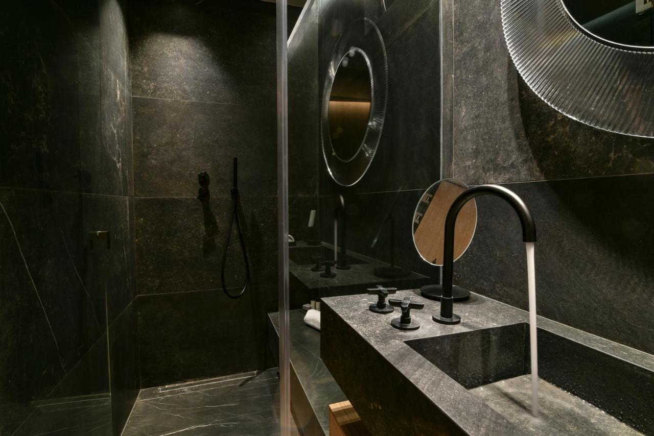 Nikiou Luxury Otel