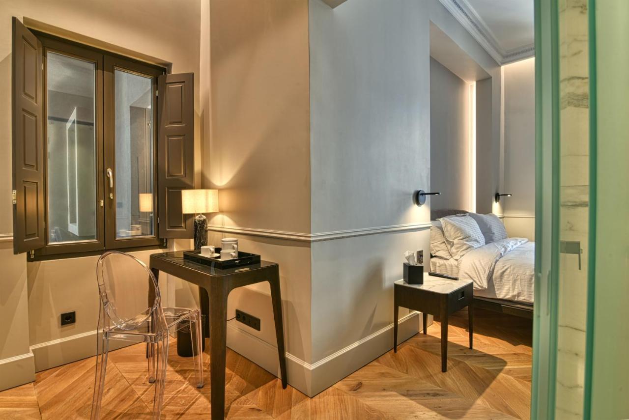Nikiou Luxury