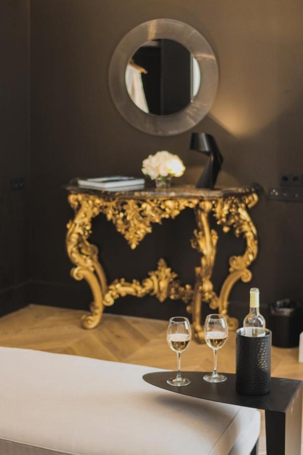 Nikiou Luxury 4* Athens