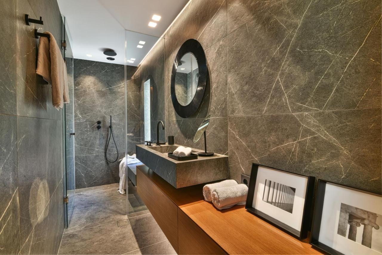 Nikiou Luxury Отель