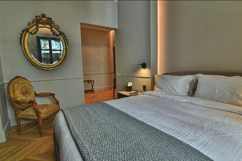 Nikiou Luxury Hotel 4*